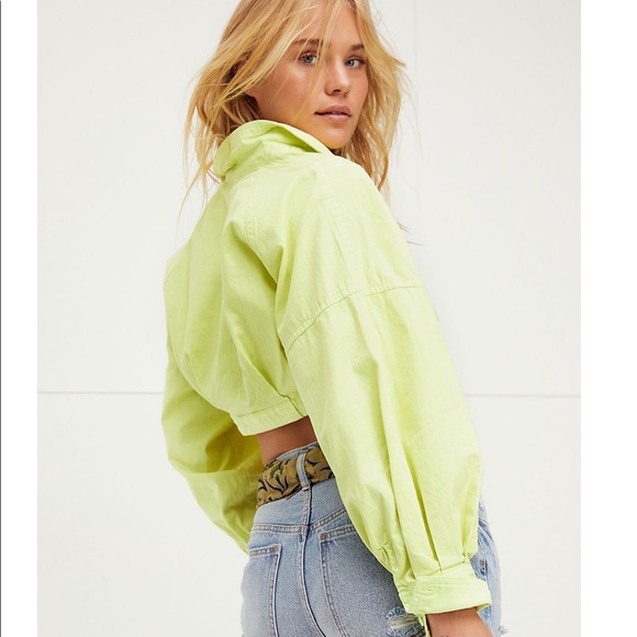• fp spring cropped green button up top • - Picture 4 of 4